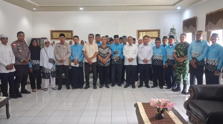 Pemerintah kabupaten Ende Resmi Lepas 38 Calon Jamaah Haji Tahun 2026