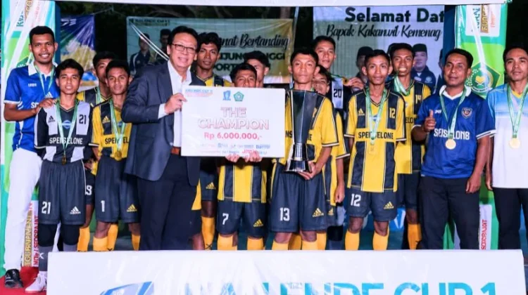 Jadi Wahana Persahabatan Antar Pelajar, Turnamen Futsal MAN Ende Cup 1 Berakhir