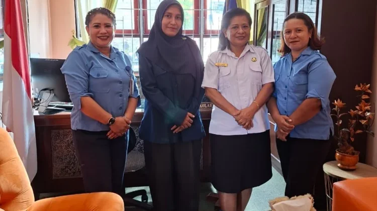 RRI Ende Pastikan Kesiapan Talkshow Keindonesiaan di SMKS Yos Sudarso Ende
