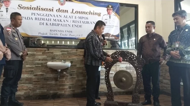 Pemkab Ende Resmikan E-MPOS di Rumah Makan