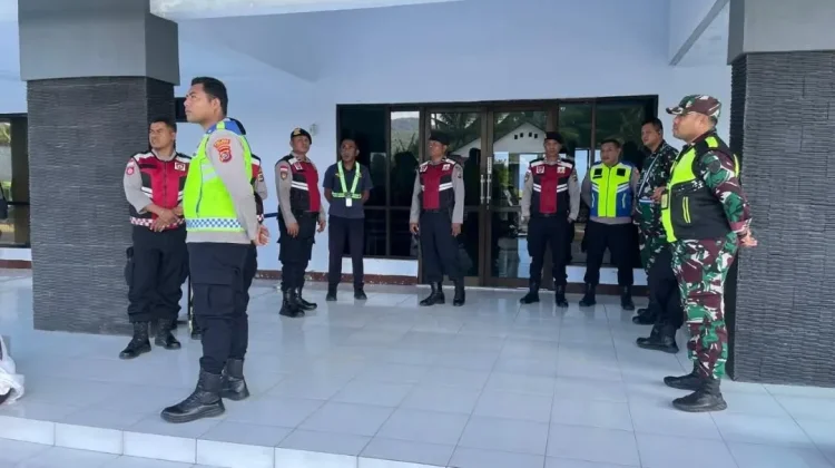 Pengamanan Bandara Wunopito Saat Penerbangan Wings Air