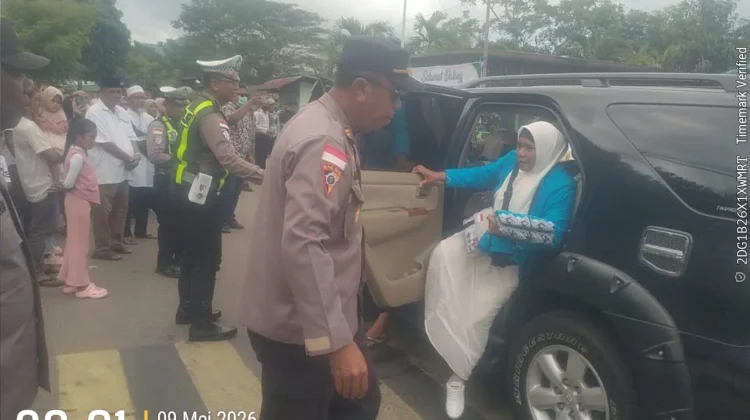 Polres Ende Kawal Keberangkatan Jamaah Haji