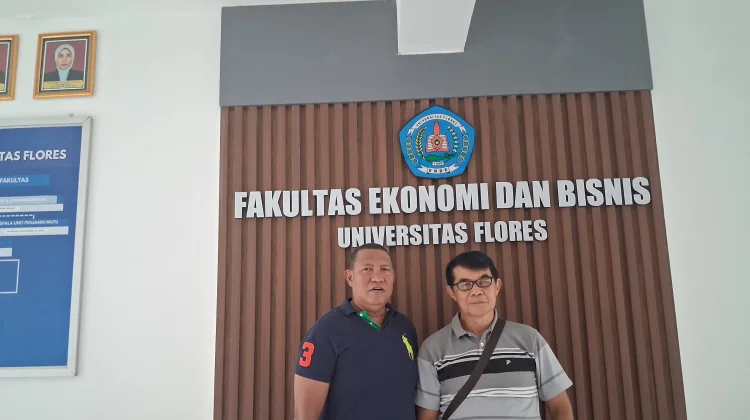 Fakultas Ekonomi dan Bisnis Universitas Flores Gelar Yudisium 92 Mahasiswa