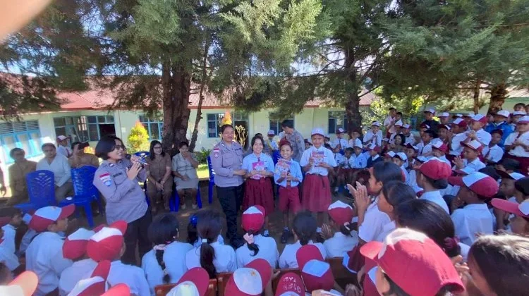 Polres Manggarai Edukasi Bahaya Bullying di SD K Taga