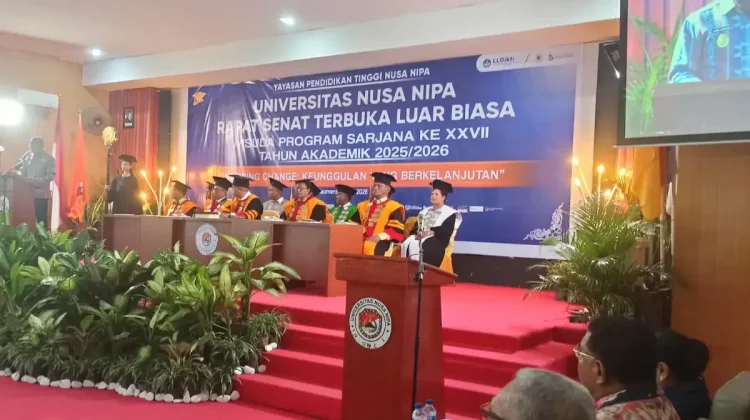 Wagub NTT Bekali Wisudawan Hadapi Dunia Kerja