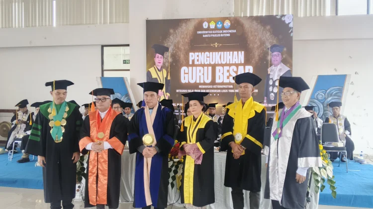 Unika Ruteng Kukuhkan Dua Guru Besar, Kini Miliki Lima Profesor