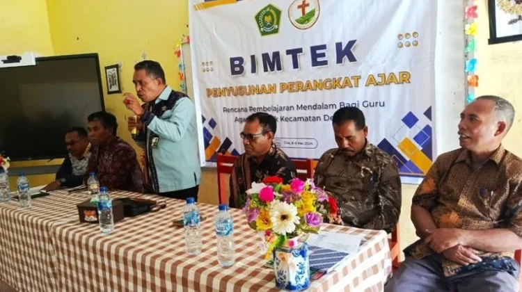 Bimtek Kemenag Ende Bekali Guru Susun Modul Ajar dan Evaluasi Pembelajaran