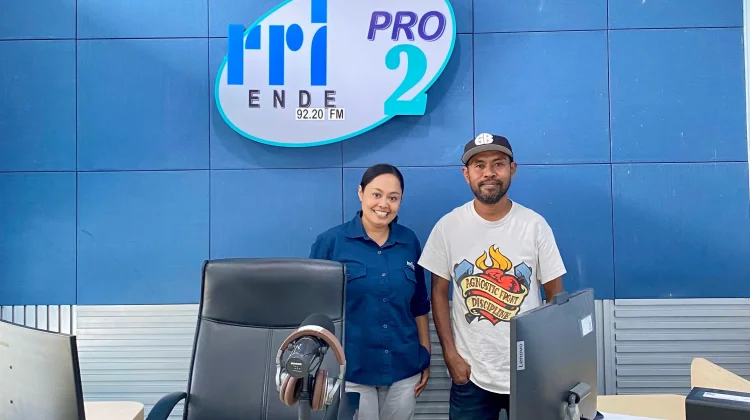 Papa Desta Wash Rawat Sepatu Dengan Inovasi