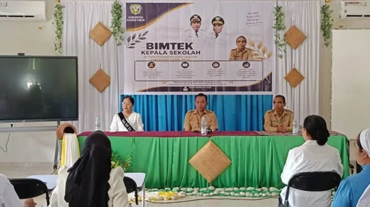 Perkuat Fondasi Pendidikan, 80 Kepala Sekolah PAUD Flotim Ikuti Bimtek Manajerial