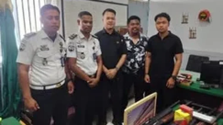 Lapas Ende dan Polres Periksa Senjata Api Pengamanan
