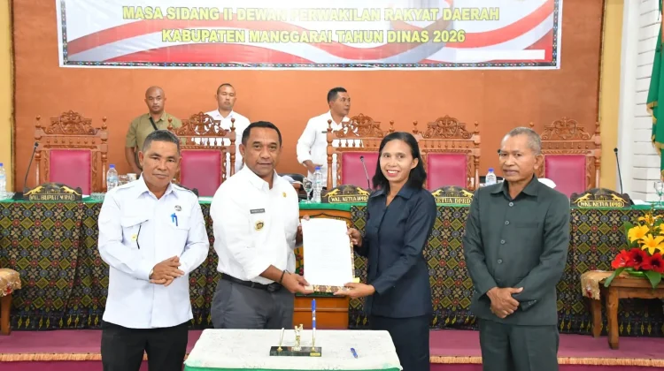 9 Fraksi DPRD Manggarai Setuju Ranperda Industri dan Penanaman Modal