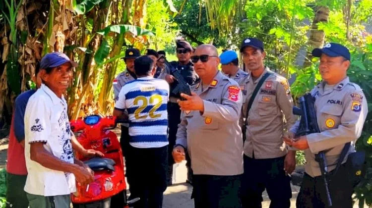 Patroli Humanis, Polres Flotim Ajak Warga Rawat Kedamaian