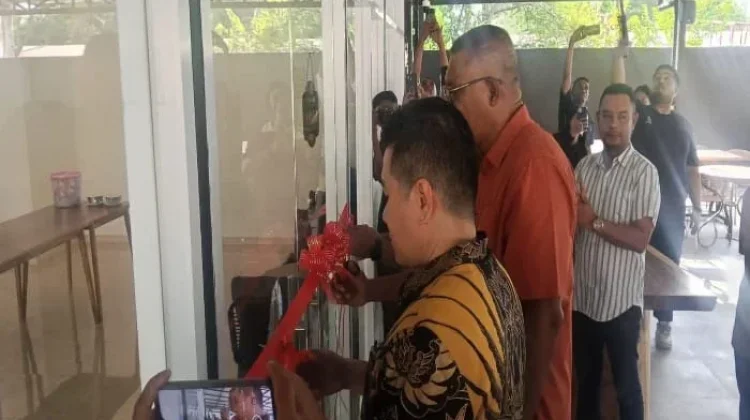 HM Infinity Sport Resmi Dibuka di Maumere