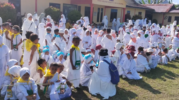 Ratusan Anak Ende Ikuti Manasik Haji Cilik