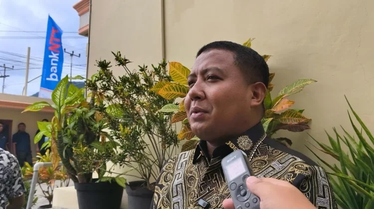 Bupati Sikka Apresiasi Siaran Langsung Piala Dunia di RRI