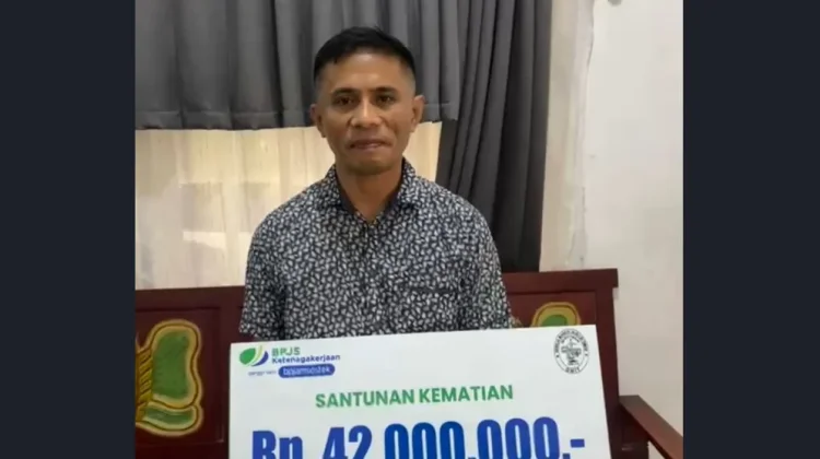 BPJS Ketenagakerjaan Serahkan Santunan untuk Ahli Waris GMIT