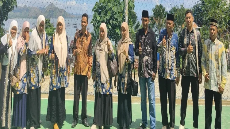 MTsN 2 Manggarai Barat Jadi Lokasi Studi Tiru Pengelolaan Madrasah Kemenag Ende