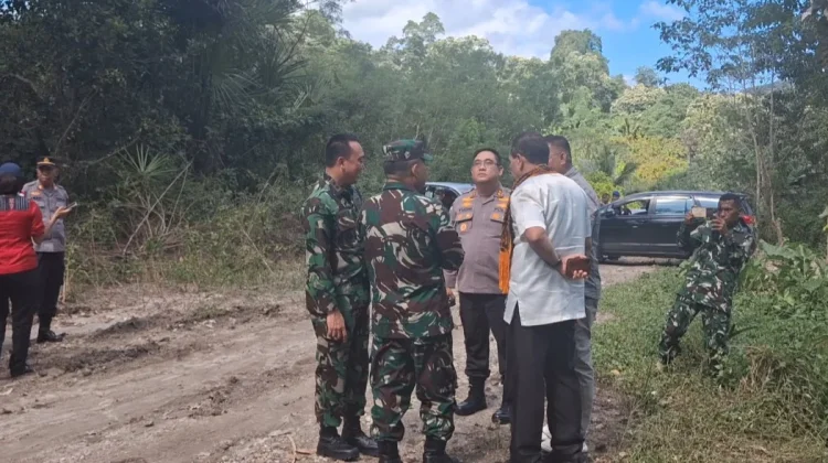 Pemkab Ende Apresiasi Peran TNI Bangun Infrastruktur Desa