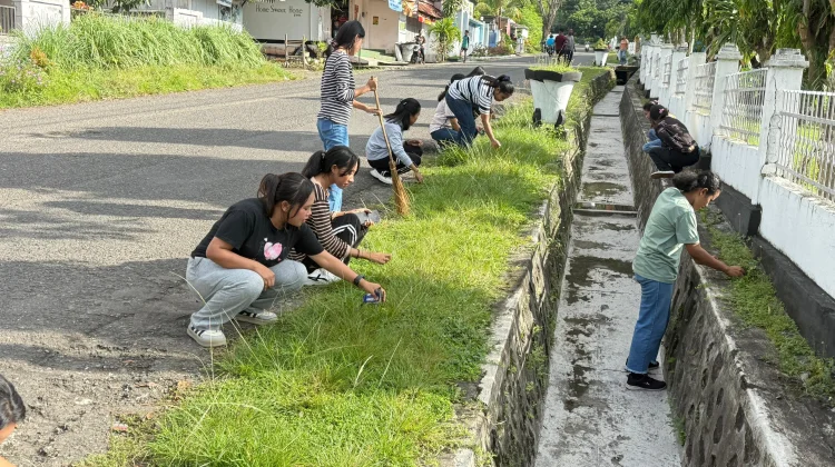 Lapas Ende Libatkan Warga Binaan dalam Kerja Bakti Kota Ende