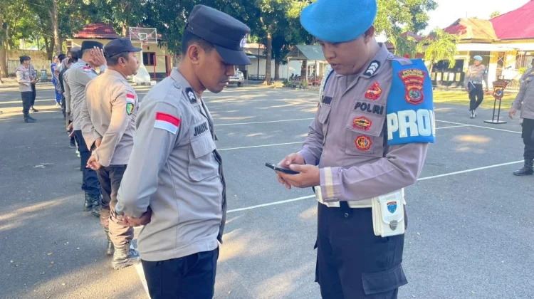 Polres Manggarai Barat Gelar Razia Judi Online di Kalangan Personel