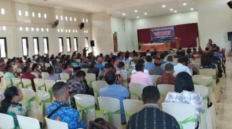 Kadis PKO Manggarai Barat Tegaskan Kepala Sekolah Harus Jadi Teladan