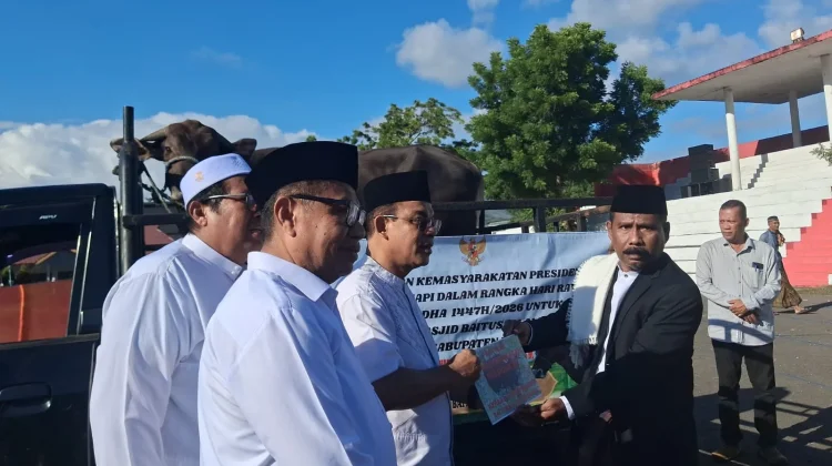 Bupati Ende Ajak Perkuat Solidaritas lewat Idul Adha