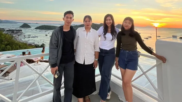 Sunset Rooftop Jadi Magnet Baru Wisata Labuan Bajo