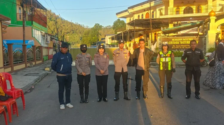 Polres Ngada Amankan Sholat Idul Adha di Bajawa
