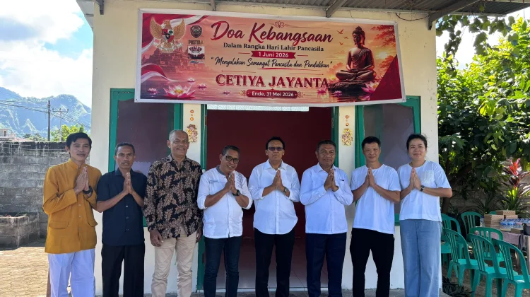 Kemenag, Pemda dan Umat Buddha Ende Perkuat Persatuan lewat Doa Kebangsaan