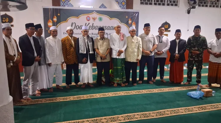 Doa Kebangsaan Warnai Sambutan Hari Lahir Pancasila di Masjid Ar-Rabithah Ende