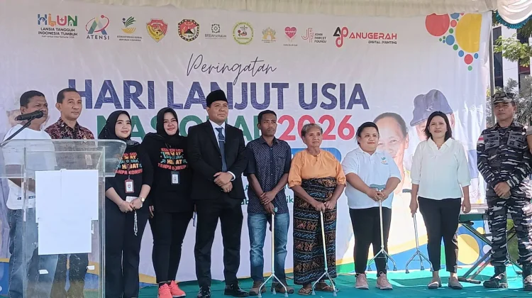 Bupati Sikka Ajak Masyarakat Peduli Lansia Bermartabat