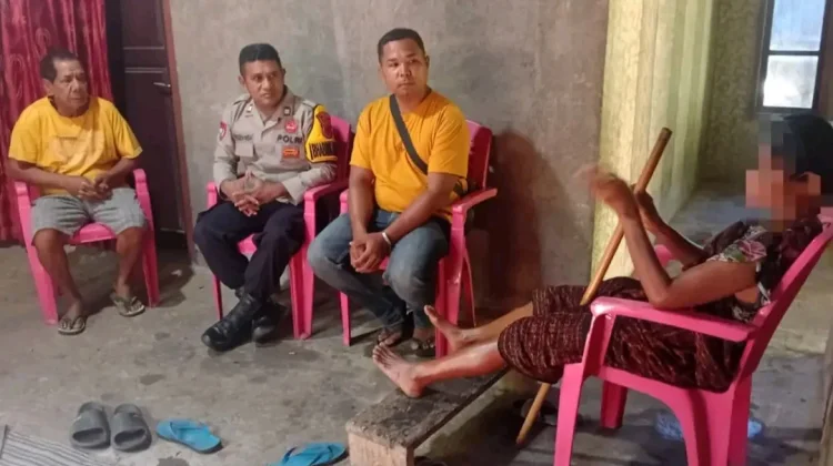Bhabinkamtibmas Dampingi Korban KDRT di Naruwolo