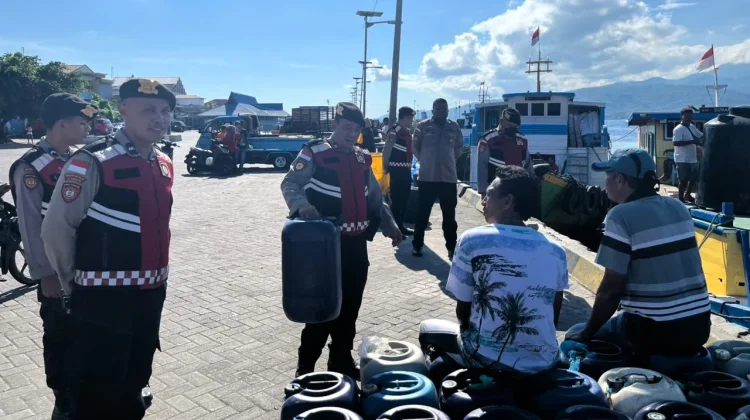 Patroli Presisi Samapta Polres Flores Timur Jaga Kondusivitas Kota