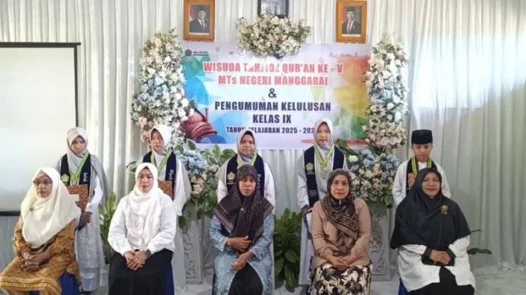 MTsN Manggarai Gelar Wisuda Tahfidz dan Pengumuman Kelulusan Kelas IX