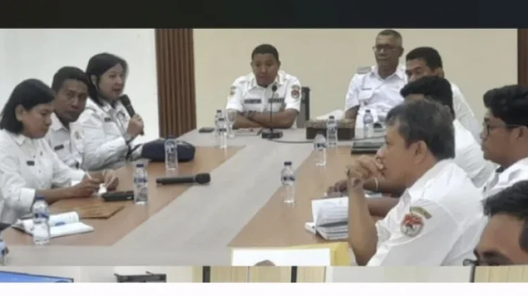 Bupati Sikka Pimpin Rapat Koordinasi Penanganan Infrastruktur Daerah
