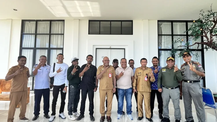 Penataan Taman Duang  di Lembata Tetap Jaga Lingkungan