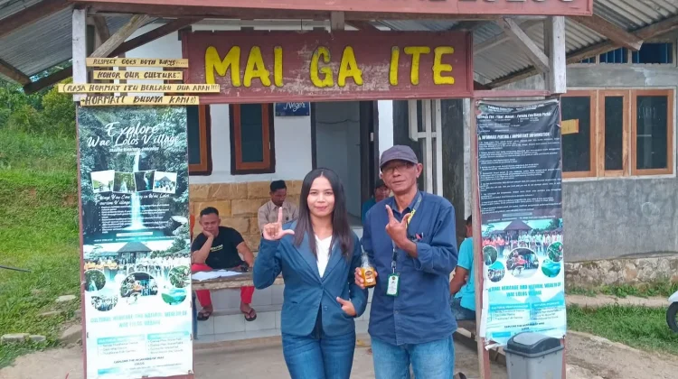 Mahasiswi Poltek El Bajo Belajar Pengelolaan Pariwisata Berbasis Masyarakat