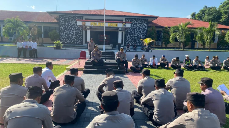 Kapolres Ende Buka Ruang Dialog Santai Bersama Personel