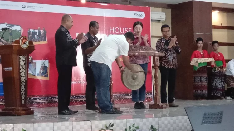 House of Indonesiana Hadir Perkuat Kreativitas Pemuda Sikka