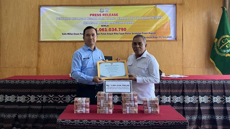 Kejari Mabar Pulihkan Keuangan Daerah Rp1,06 Miliar dari Tunggakan Pajak