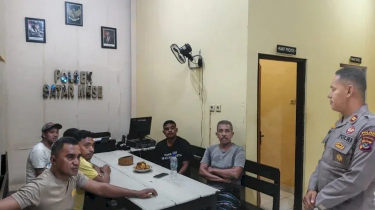 Polsek Satar Mese Gelar Nobar Piala Dunia, Pererat Kedekatan dengan Masyarakat