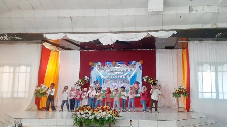 Tarian Kicau Mania Jadi Panggung Keceriaan Anak RA Nurul Hidayah