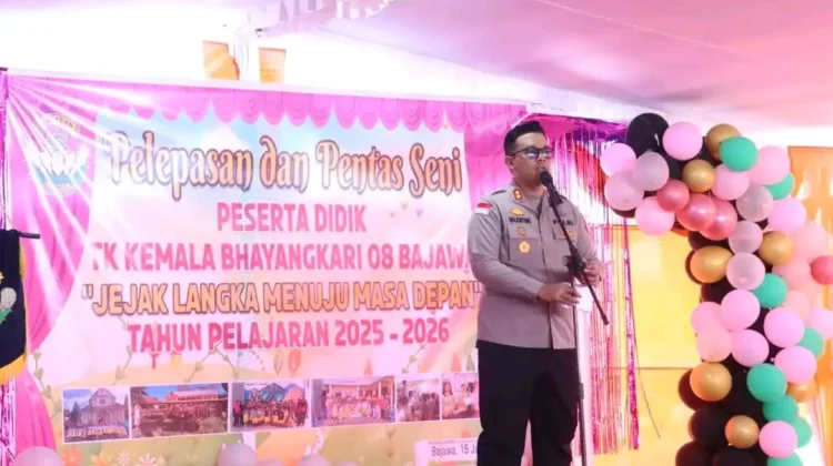 Kapolres Ngada: Keberhasilan Anak Berawal dari Peran Guru dan Orang Tua
