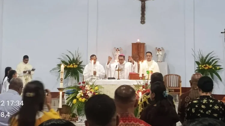 Uskup Larantuka: Gereja Sejati Adalah Umat yang Hidup dalam Iman