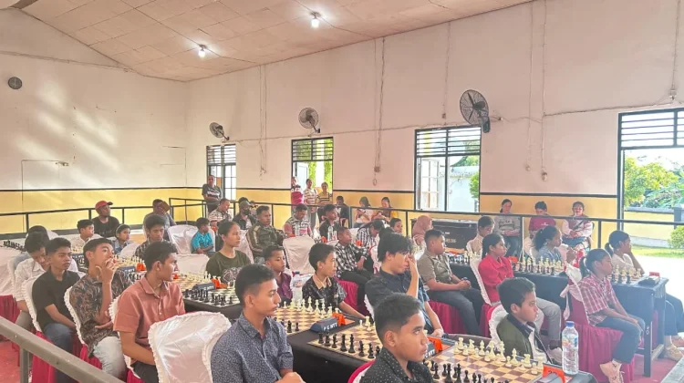 Kapolres Ende Cup III Jadi Ajang Pembinaan Pecatur Muda