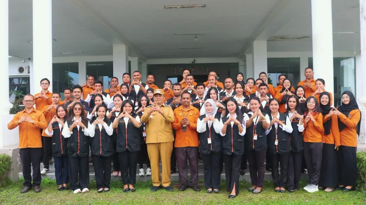 Pemkab Manggarai Timur Deklarasikan Dukungan Sensus Ekonomi dan Zona Integritas