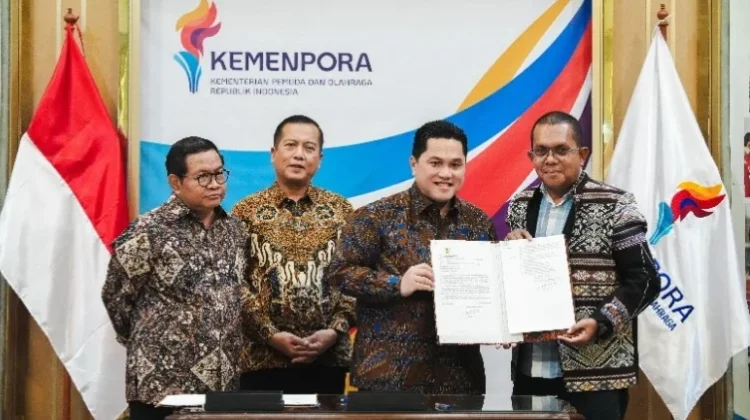 Menpora Serahkan SK Tuan Rumah PON 2028 kepada NTT, NTB, dan DKI Jakarta