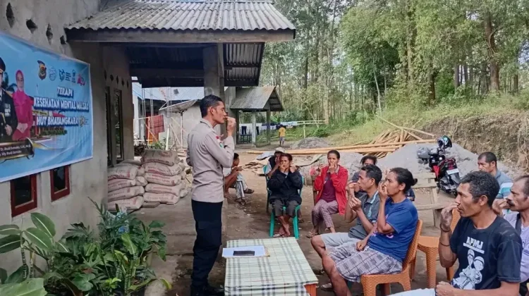 Polres Ngada Gelar Terapi USEFT bagi Warga Bomari