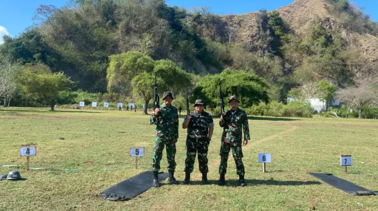 Tiga Satuan TNI Gelar Latihan Menembak Bersama Perkuat Soliditas di Labuan Bajo