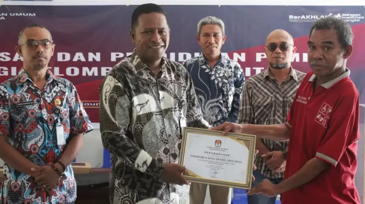 KPU Sikka Perkuat Pendidikan Pemilih Inklusif Bersama Penyandang Disabilitas